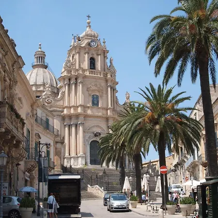 Lina's * Ragusa